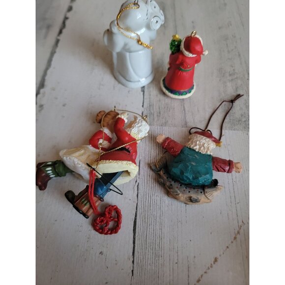 Santa kissing Mrs Claus variety set ornament Xmas fish bass Candy cane - Picture 8 of 8